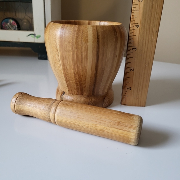 Lightweight Bamboo Wooden Mortar and Pestle - Picture 14 of 15